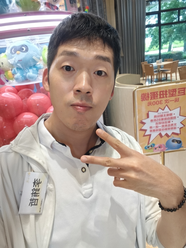 銪哲的第一张照片--嘉义王婆说媒